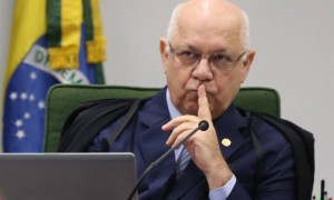 Teori nega pedido da AGU para suspender impeachment